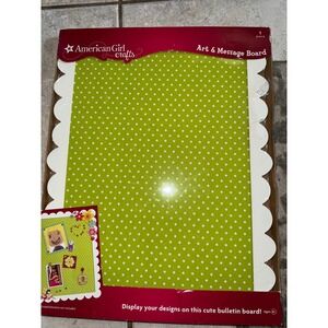 New American Girl crafts art and messageboard‎